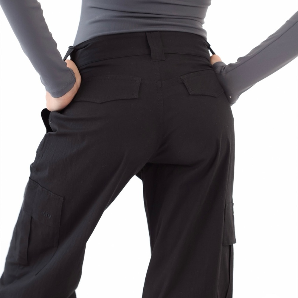 Klassy Network Cargo presents Large